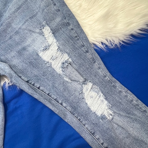 👖|•JUDY BLUE•| Skinny Fit Distressed Plus Size Jeans Size 20W👖 - Picture 4 of 8
